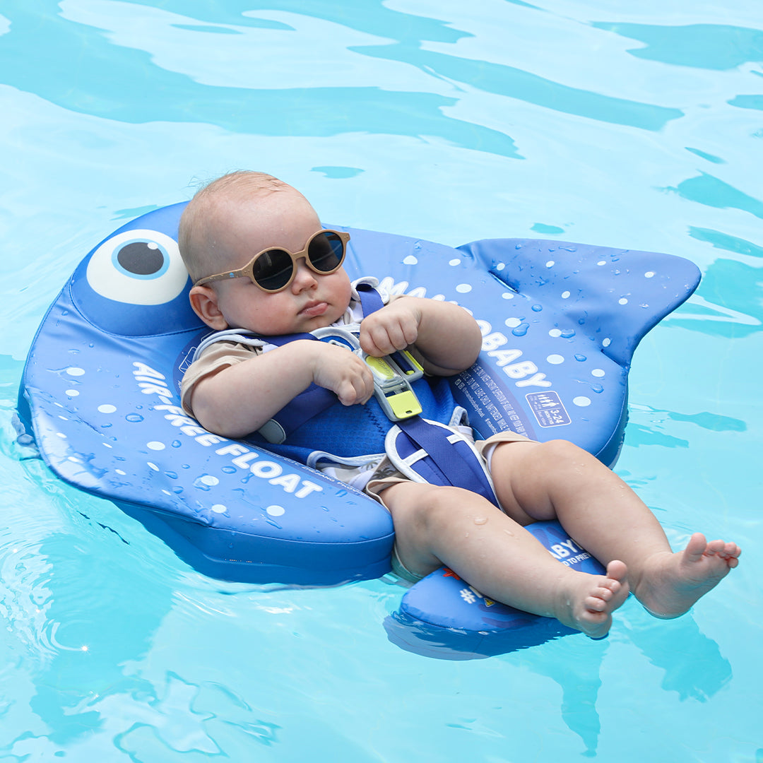 Mambobaby Air-Free Manta Ray Chest Float with 3D Canopy